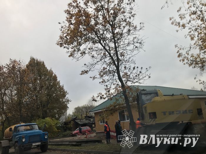 Перекрёсток улиц Дружбы и Глинки частично закрыт (ФОТО)