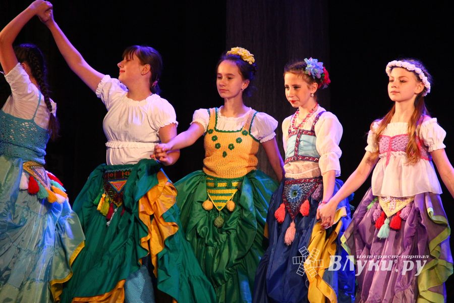 В ГДК им. Ленина встречают Новый год (ФОТО)