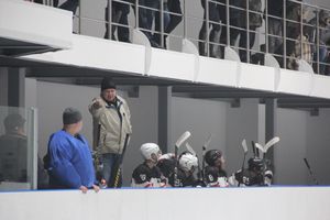 Два зоккейных матча прошли в Великих Луках в рамках Чемпионата города (ФОТО)