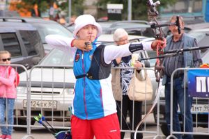 В Великих Луках проходит Чемпионат России по стрельбе из лука (ФОТО)