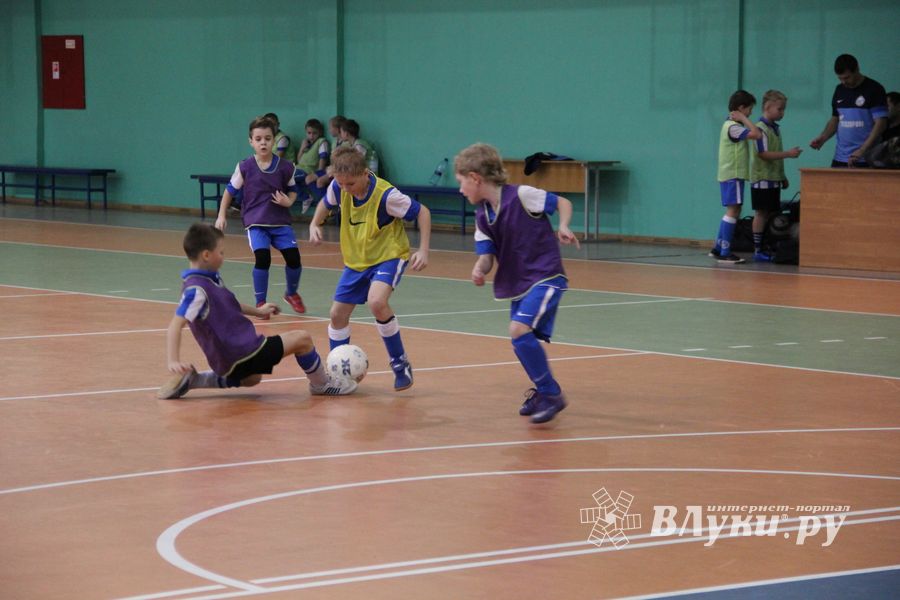 Новогодний футбол