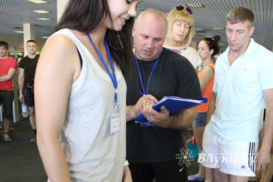 Народный жим в «С-Фитнес»