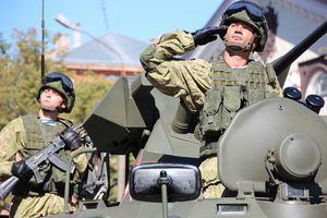 Военный парад в Великих Луках, часть II (ФОТО)