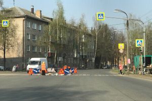 На пр. Гагарина рисуют «зебру» (ФОТО)