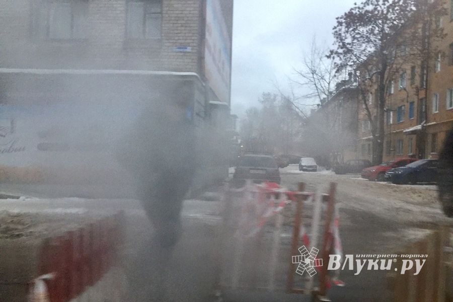 На ул. Первомайская затруднено движение (ФОТО)