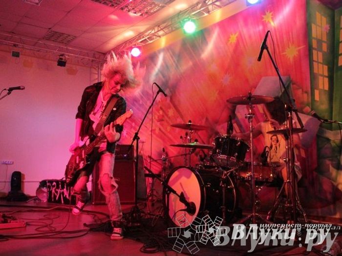 Гранж-фестиваль «Жизнь без Нирваны»