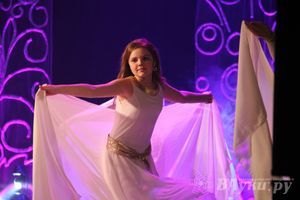  В ДК им. Ленина состоялся отчетный концерт студии восточного танца «Восточные сладости» (фото)