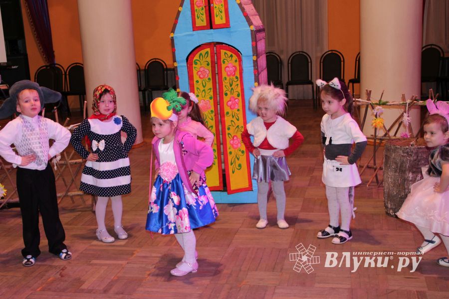 Открытый урок самых маленьких артистов ГДК им. Ленина (ФОТО)
