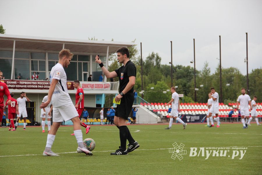 «Луки-Энергия» уступила дома «Твери» (ФОТО)