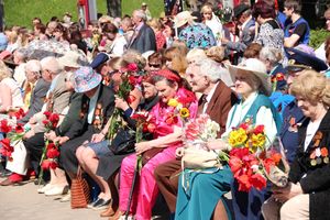 Великолучане отпраздновали День победы (ФОТО)