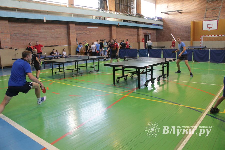 Турнир по настольному теннису в рамках празднования 850-летия Великих Лук (ФОТО)