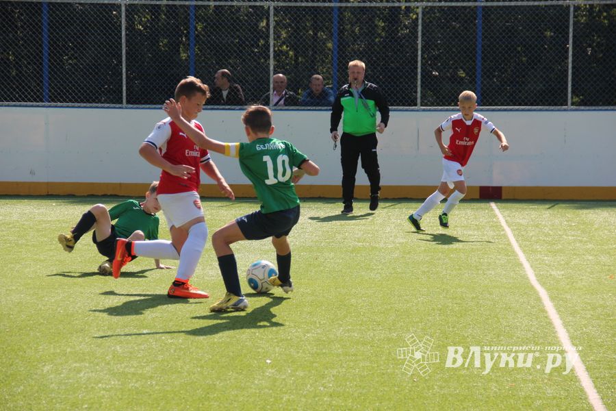 Спортивними мероприятиями отметили День физкультурника в Великих Луках (ФОТО)