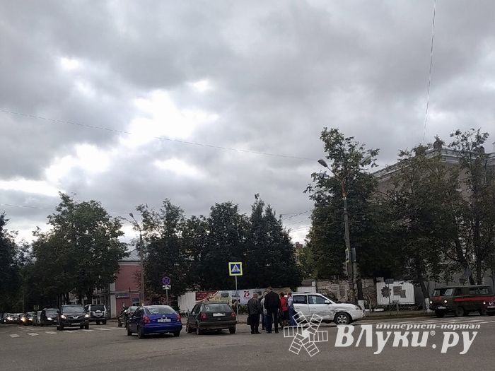 ДТП на перекрёстке Ленина-Некрасова (ФОТО)