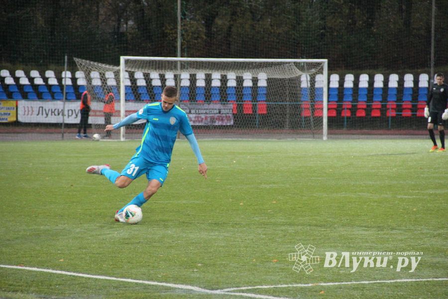 «Луки-Энергия» не смогла сдержать напор «Локомотива» (ФОТО)