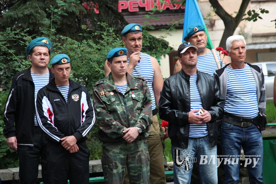 В Великих Луках начались мероприятия, посвященные Дню ВДВ (ФОТО)