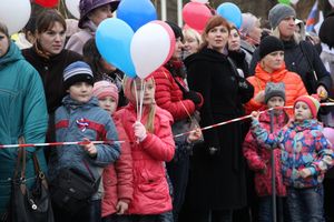 Великие Луки отметили День народного единства (фоторепортаж)