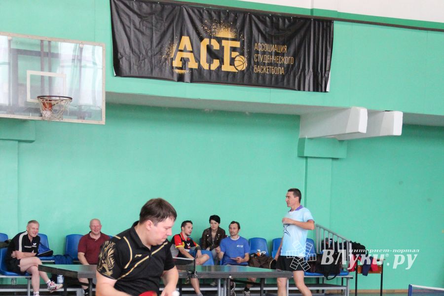 Настольный теннис