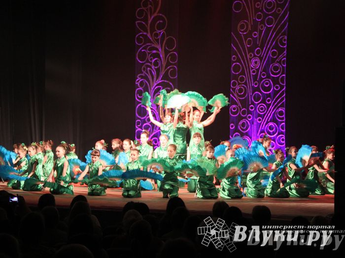 В ДК им. Ленина состоялся отчетный концерт студии восточного танца «Восточные сладости» (фото)