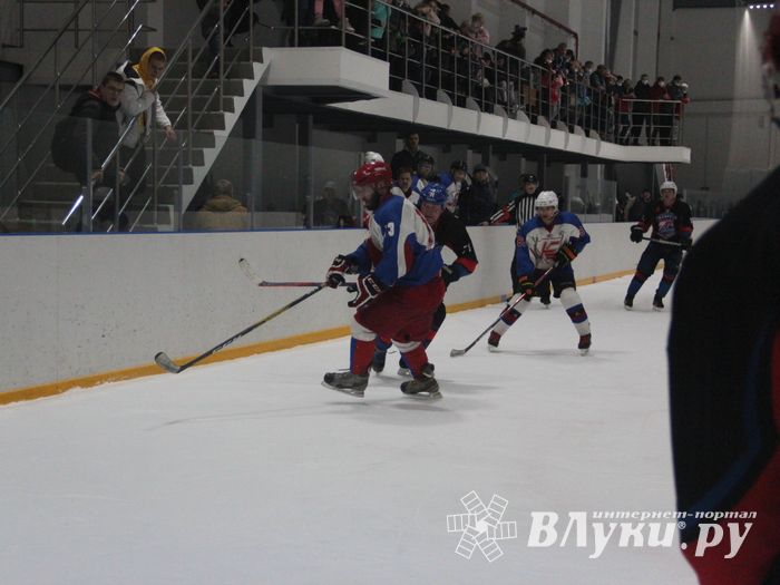 Великолучане уступили красногородцам поездку в Сочи (ФОТО)