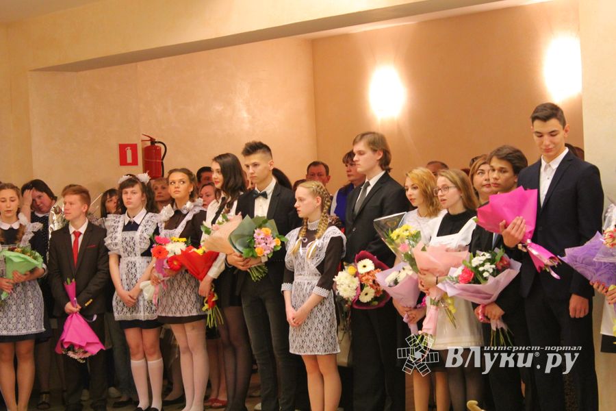 Последний звонок – праздник с нотками грусти (ФОТО)