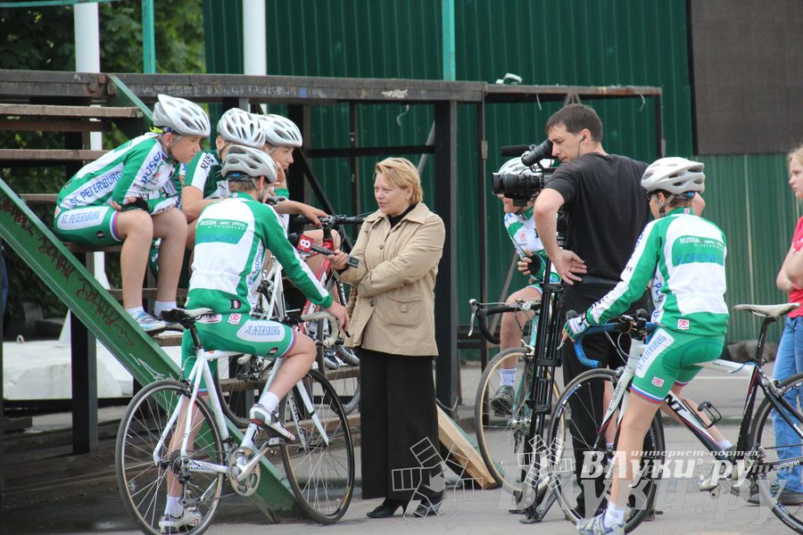 Гонка-критериум по велосипедному спорту