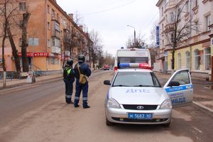 В Великих Луках «захватили заложников» (фото)