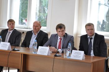 Главный федеральный инспектор по Псковской области А. В. Устинов посетил Великие Луки с рабочим визитом (фото)