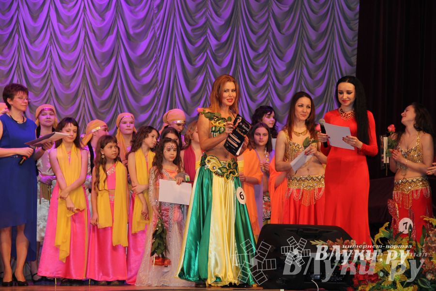 В Великих Луках прошел конкурс «Мисс A-Dance-2015» (фото, видео)