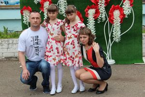 В Великих Луках чествовали близнецов (ФОТО)