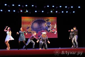 Великолукские КВНщики совершили «путешествие во времени» (фото)