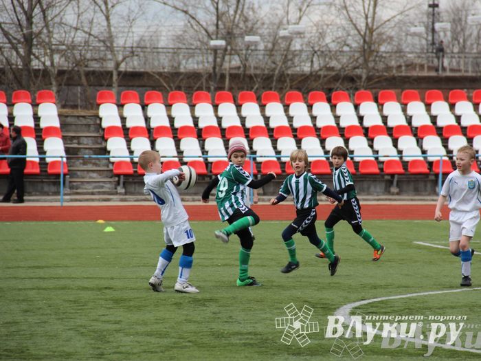 В Великих Луках прошел международный детский турнир по футболу «Наши надежды»
