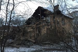 В Великих Луках сносят бараки (ФОТО)