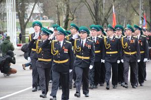 В Великих Луках прошел Парад Победы (ФОТО)