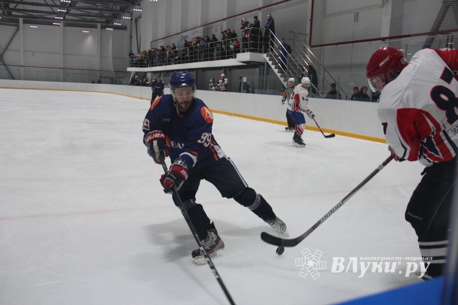 ХК «Экспресс» уступил команде «Аванта-Остров» (ФОТО)