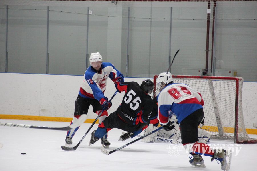 Великолучане уступили красногородцам поездку в Сочи (ФОТО)