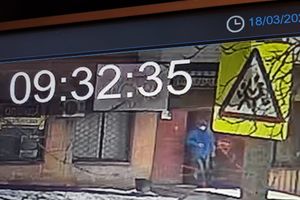 Великолукские полицейские устанавливают личность мужчины (ФОТО)