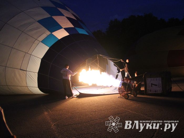 Огненные шоу состоялись над Ловатью (ФОТО)