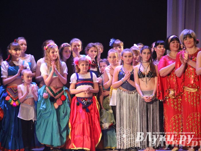 Фестиваль восточного танца «Мафраш» прошел в Великих Луках (фото)
