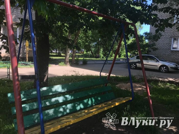 Родители в Великих Луках взяли в руки «болгарки» (ФОТО)