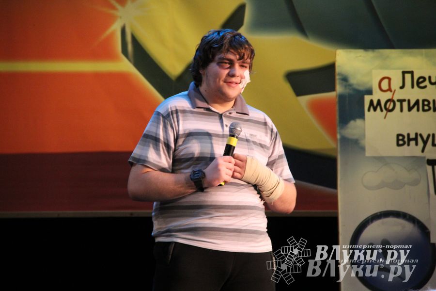 Великолукские КВНщики «перезагрузились» (фото)