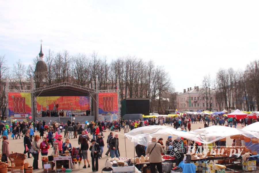 В Великих Луках пройдёт весенняя ярмарка (0+)