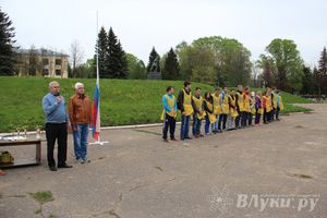 В Великих Луках прошла весенняя городская эстафета (фото)