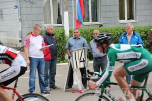 Гонка-критериум по велосипедному спорту