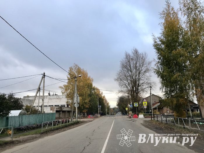 Перекрёсток улиц Дружбы и Глинки частично закрыт (ФОТО)