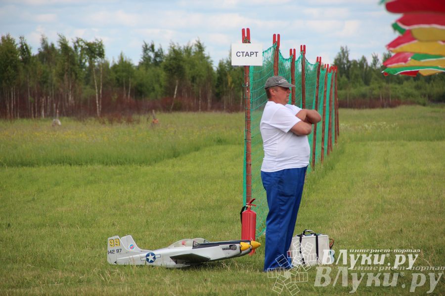 Фестиваль авиамодельного спорта России в Великих Луках