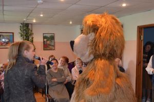 ДМШ №3 подарили хорошее настроение людям «золотого» возраста «Центра социального обслуживания города Великие Луки» (фото)