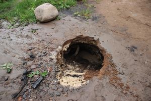 Авария в сетях водопровода на проспекте Гагарина (ФОТО)