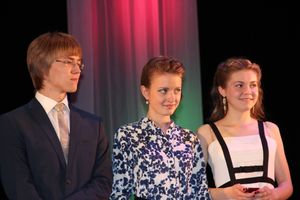 Великолуких выпускников наградили (ФОТО)