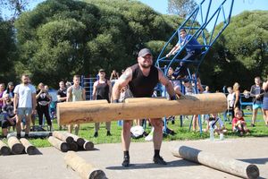 Большой спортивный праздник в Великих Луках (ФОТО)