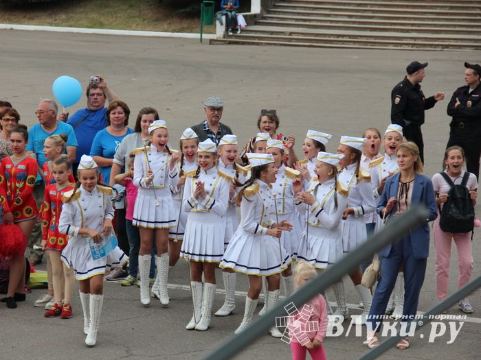 Лучшие мажоретки и барабанщицы награждены (ФОТО)